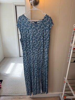 LOFT Plus Blue and White Floral Dress